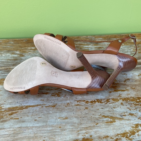 BcBgMaxzaria leather heels new no tag - Picture 3 of 3